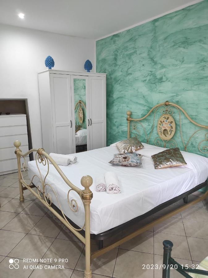 Bed and Breakfast Valenti Катания Экстерьер фото